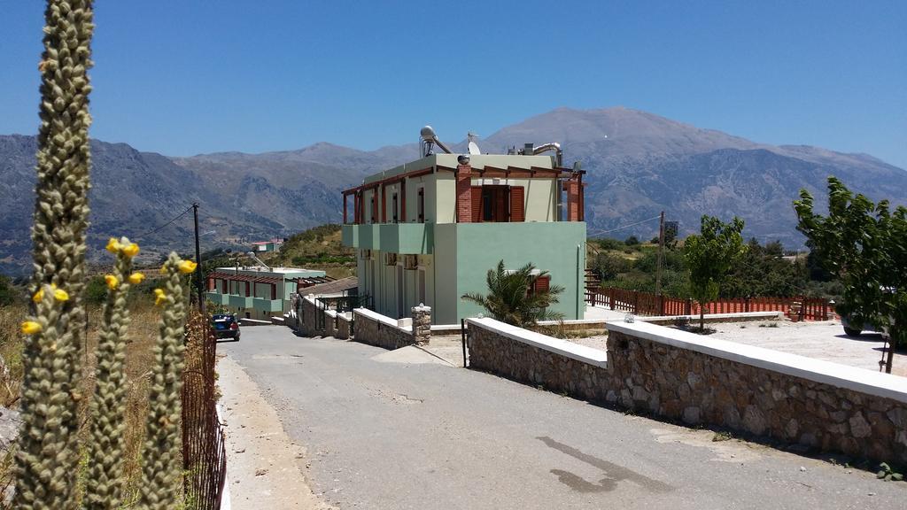 Elia Μέρωνας Εξωτερικό φωτογραφία