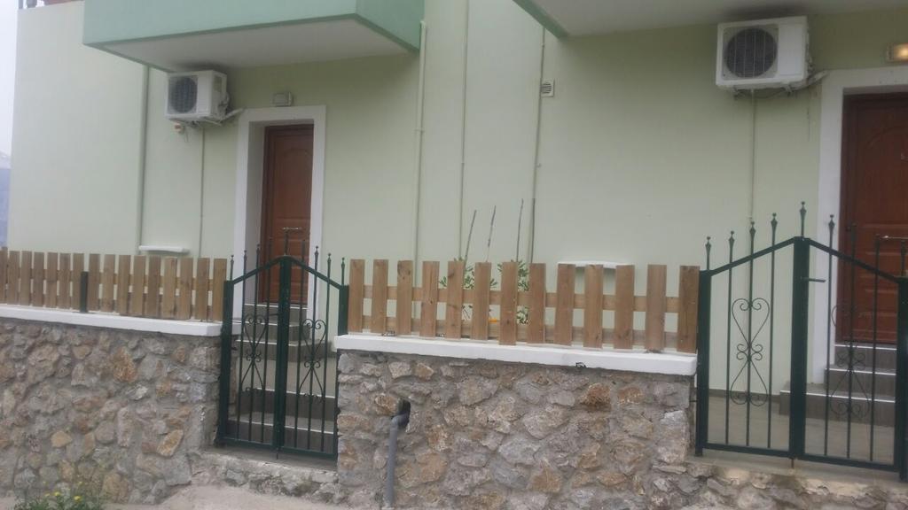 Elia Μέρωνας Εξωτερικό φωτογραφία